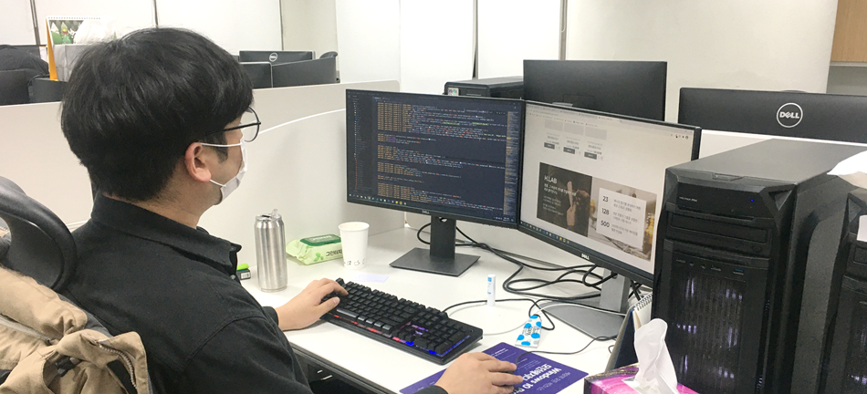 스마트기기UIUX웹디자인(웹퍼블리셔)